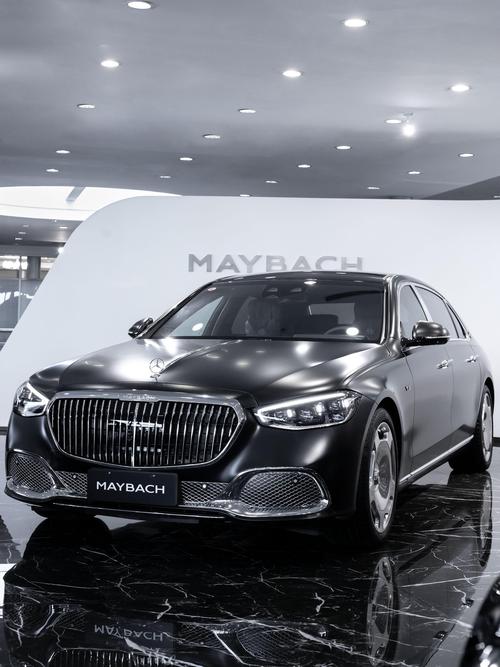 佛山129岚图汽车的售后服务让用户无忧出行，迈巴赫未来的豪华车趋势